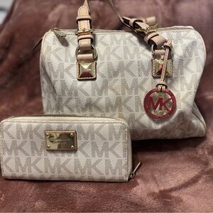 Michael kors bag and wallet